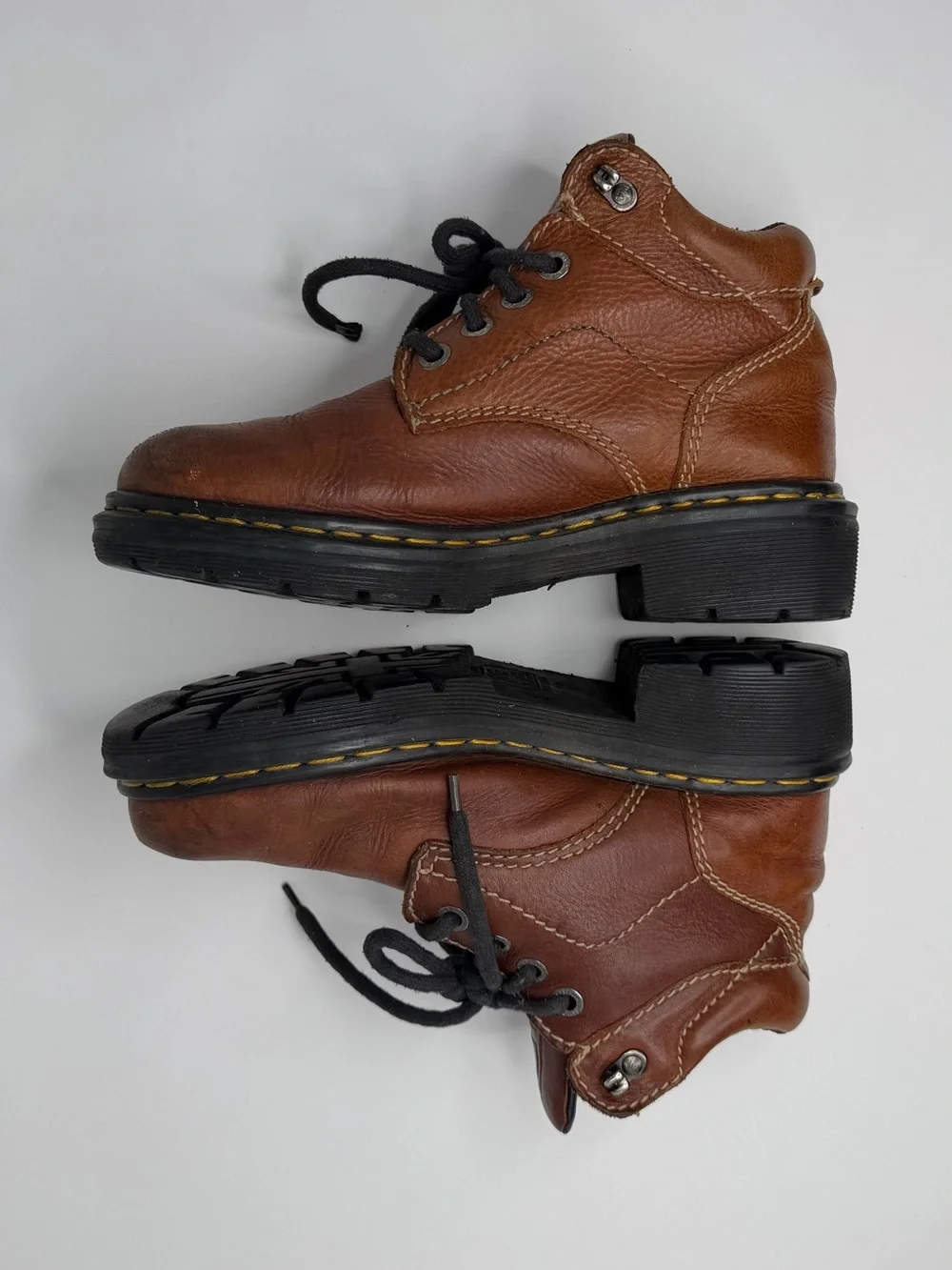Vintage Dr. Martens 9271 Women’s 8 Men’s 6 Brown Leather Ankle Boots Y2K Grunge